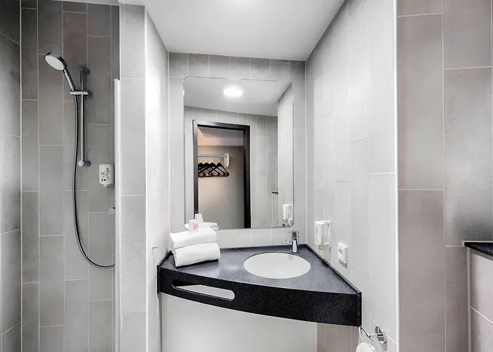 فندق B&B Hotel Wertheim